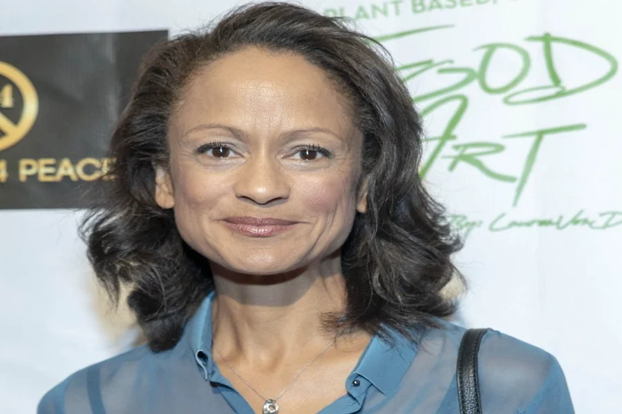 Anne-Marie Johnson Net Worth