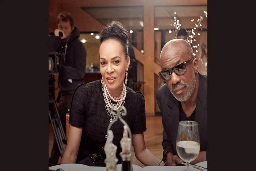 Bishop Noel Jones Wife
