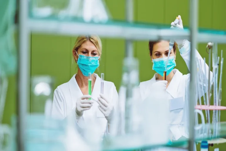 Why Paid Clinical Trials Can Be A Good Side Gig