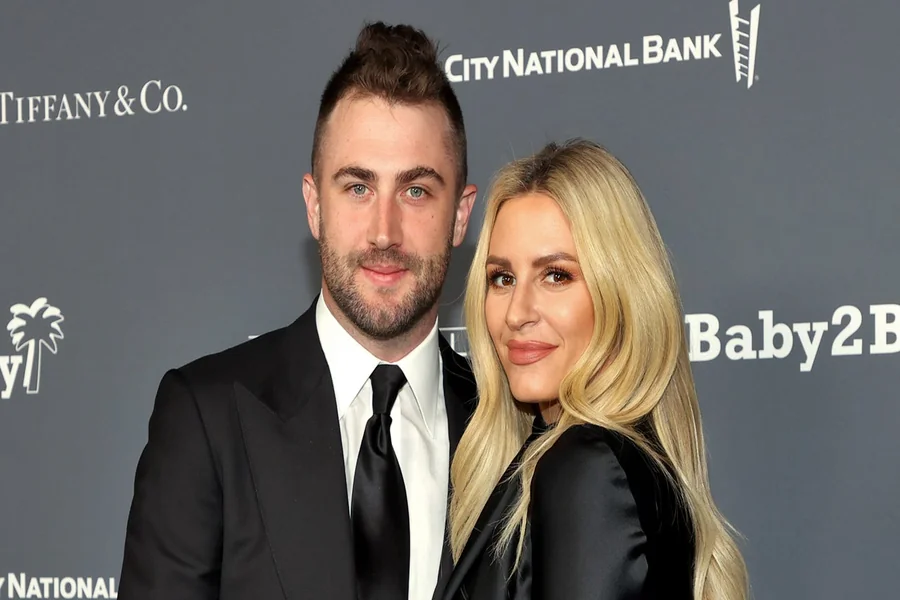 Stewart Husband Inside Her Marriage to Jordan McGraw and Their
